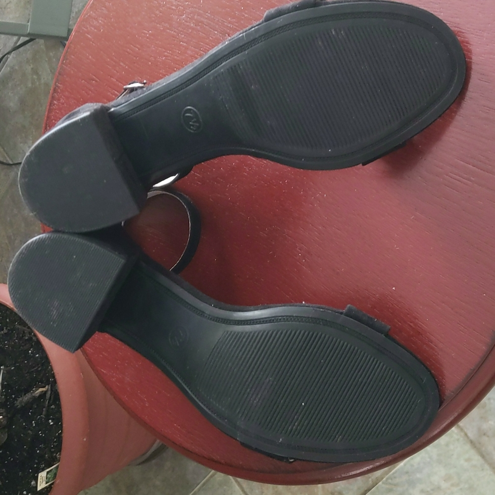 Dress sandals - Picture 8 of 13